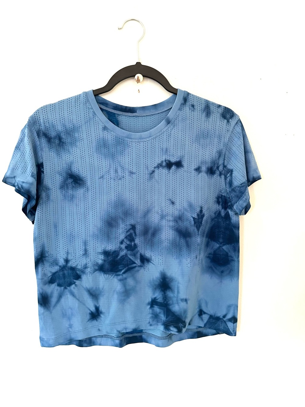 Lululemon Train to Be Short Sleeve Shirt *Marble Dye
Rain Stripe Marble Dye Comm - Picture 6 of 9